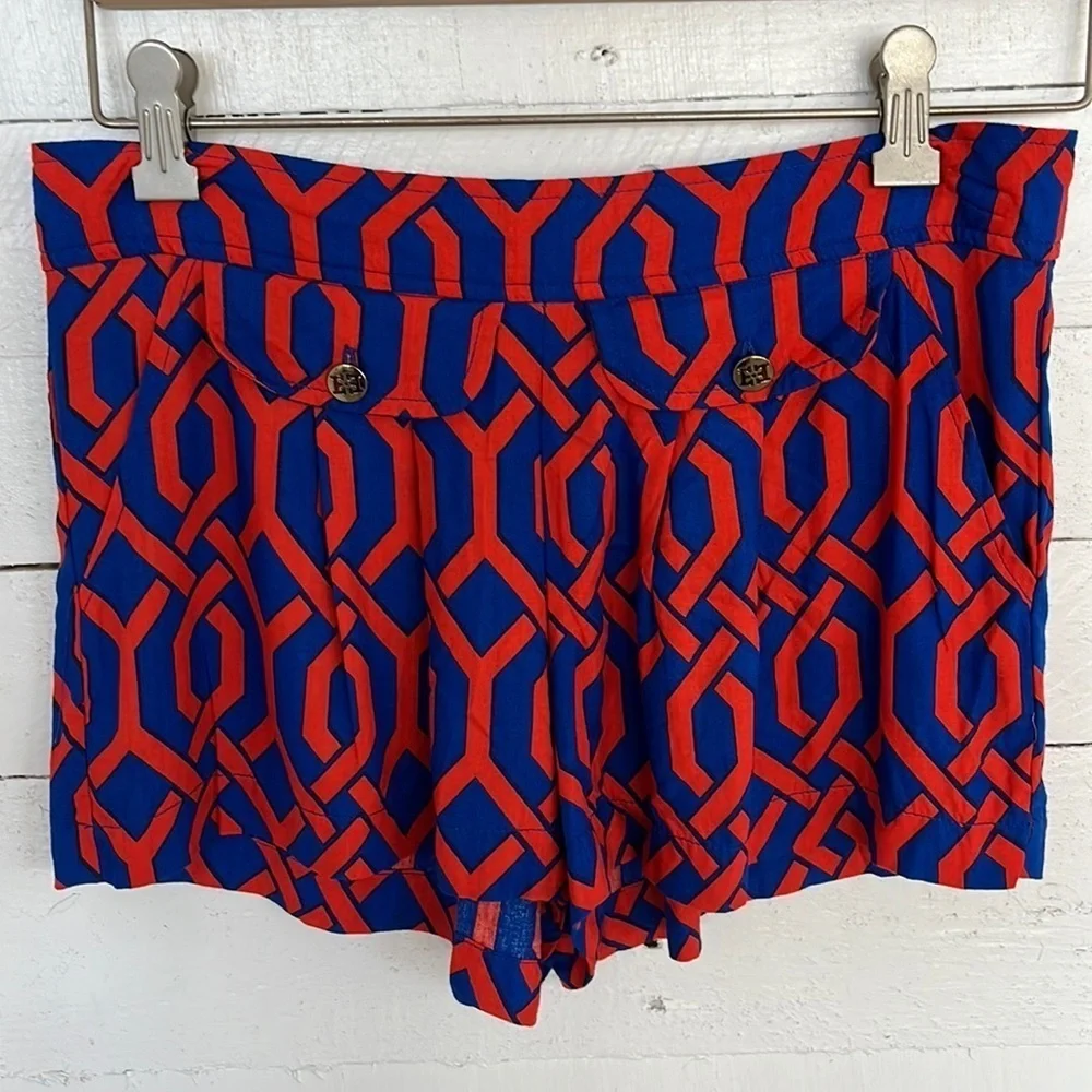 Escapade Shorts Size XS - Picture 1 of 3
